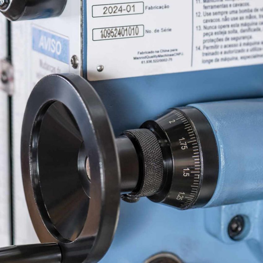 FURADEIRA E FRESADORA DE BANCADA INDUSTRIAL MR-206 (MANROD)