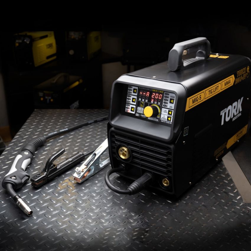 MÁQUINA DE SOLDA INVERSORA MIG SINÉRGICO, TIG, ELETRODO MMA TOUCH 200A BIVOLT (TORK SOLDA)